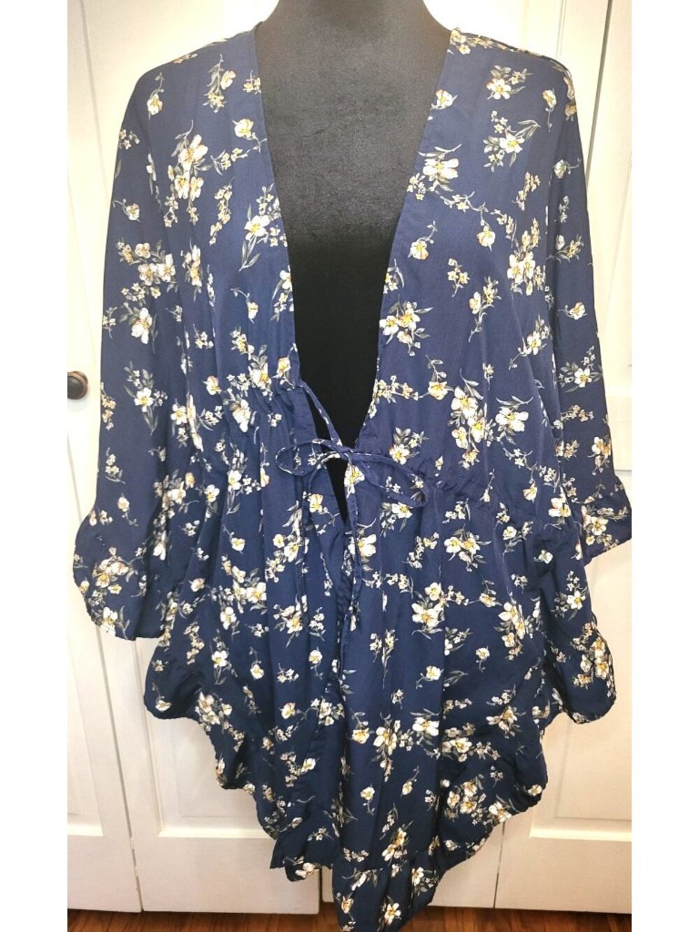 Navy Tan Floral Kimono Drawstring Waist Bell Sleeves S Boho Fairy Flowy Cover Up
